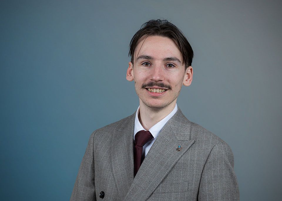 Eliott Viviant-Sauger, vice-président étudiant <span aria-hidden=